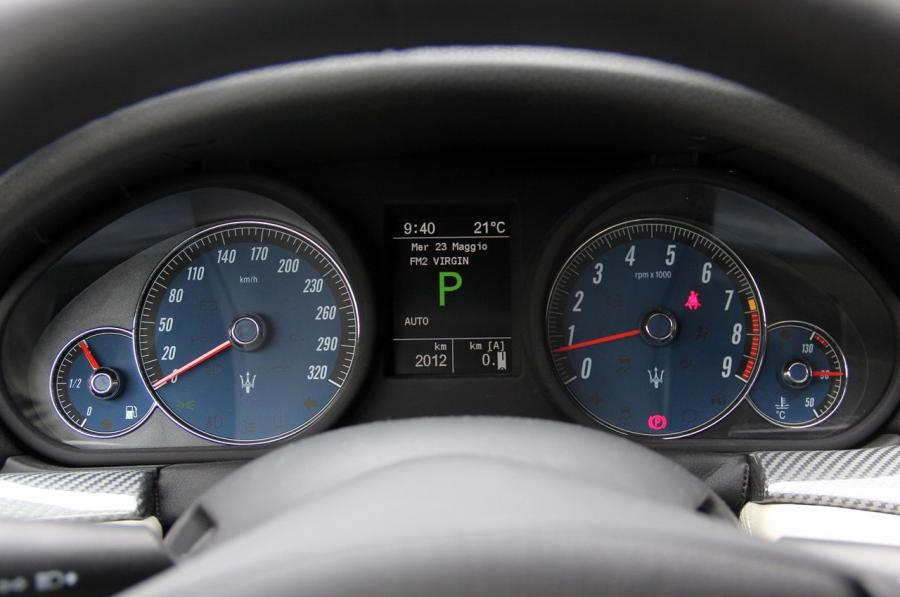  Maserati GranTurismo Sport 2013 года  (фото 19 из 56)